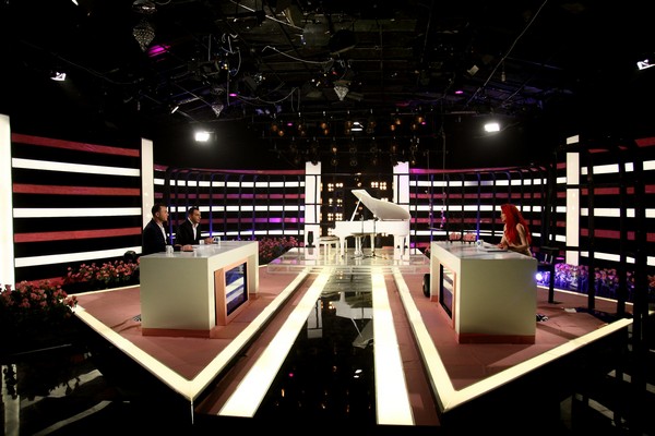 Sorry Bas with Maya Diab